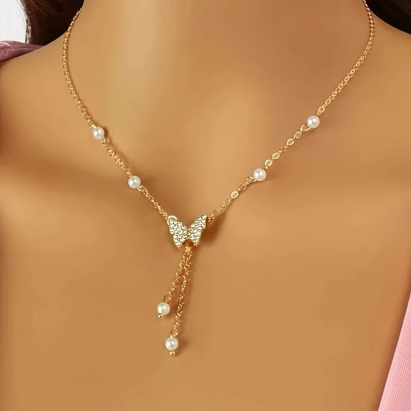 Lola Butterfly & Pearl Necklace