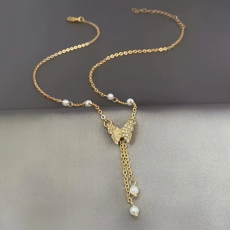 Lola Butterfly & Pearl Necklace